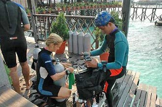 Mabul Water Bungalows Dive Center